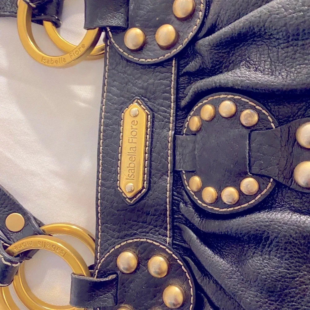 Isabella Fiore Leather Shoulder Bag